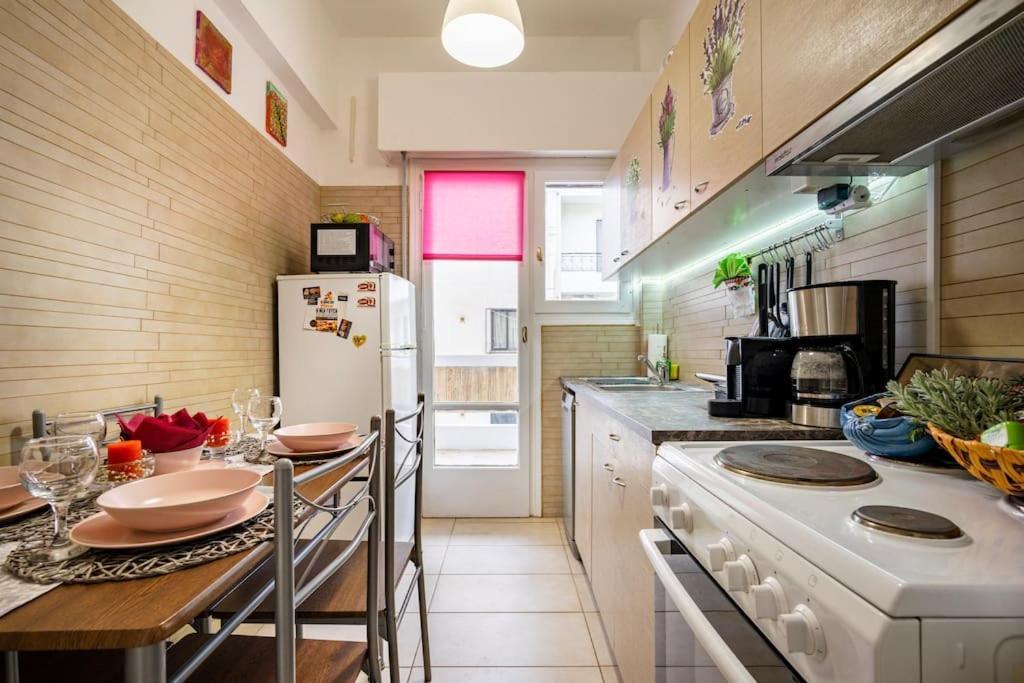 Athens Paradise Cozy 53 Sqm Apartament Near To Metro エクステリア 写真