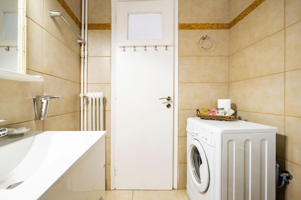 Athens Paradise Cozy 53 Sqm Apartament Near To Metro エクステリア 写真